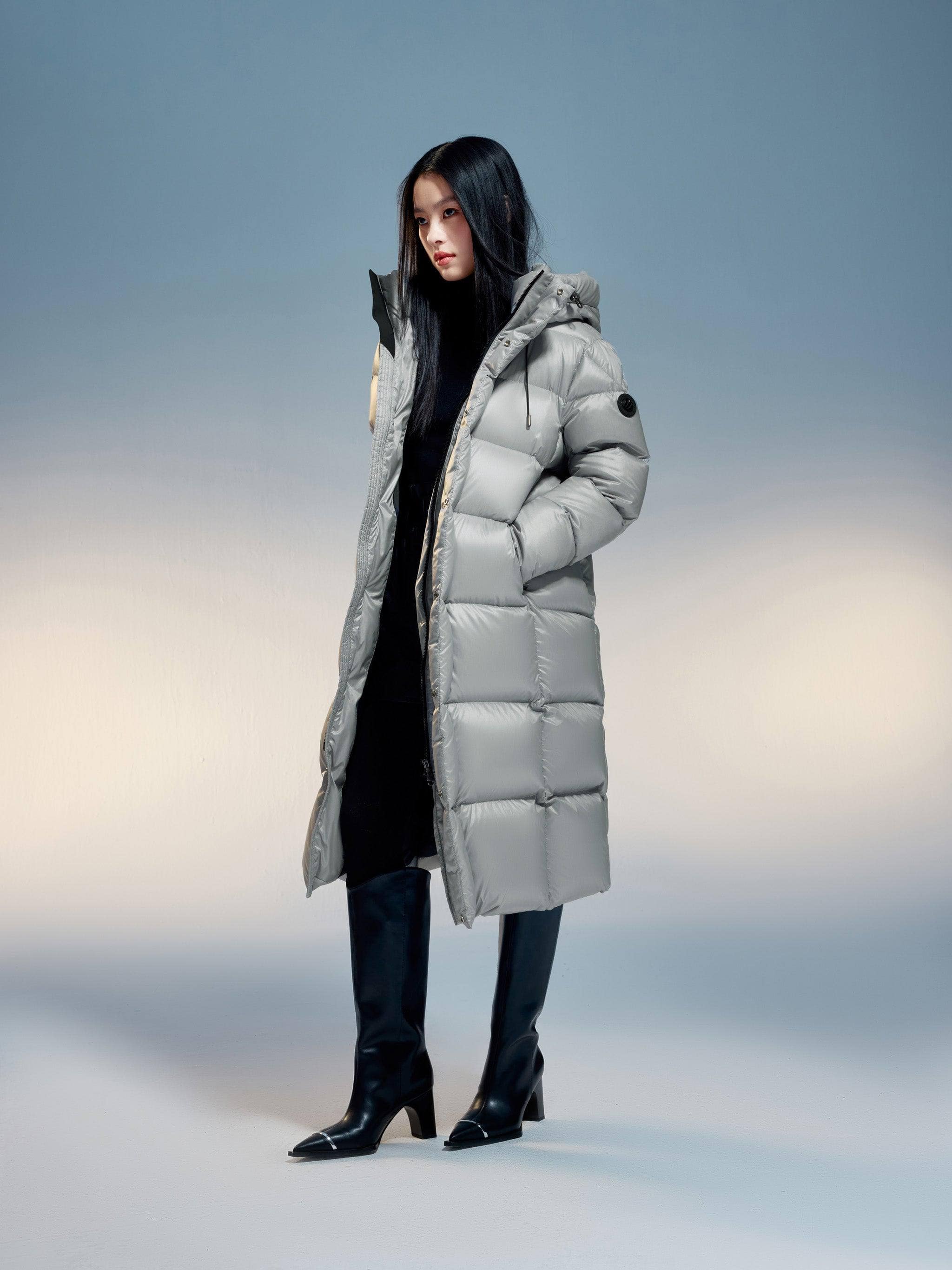 BOSIDENG 2024 Classic long puffer with hood Outwearings