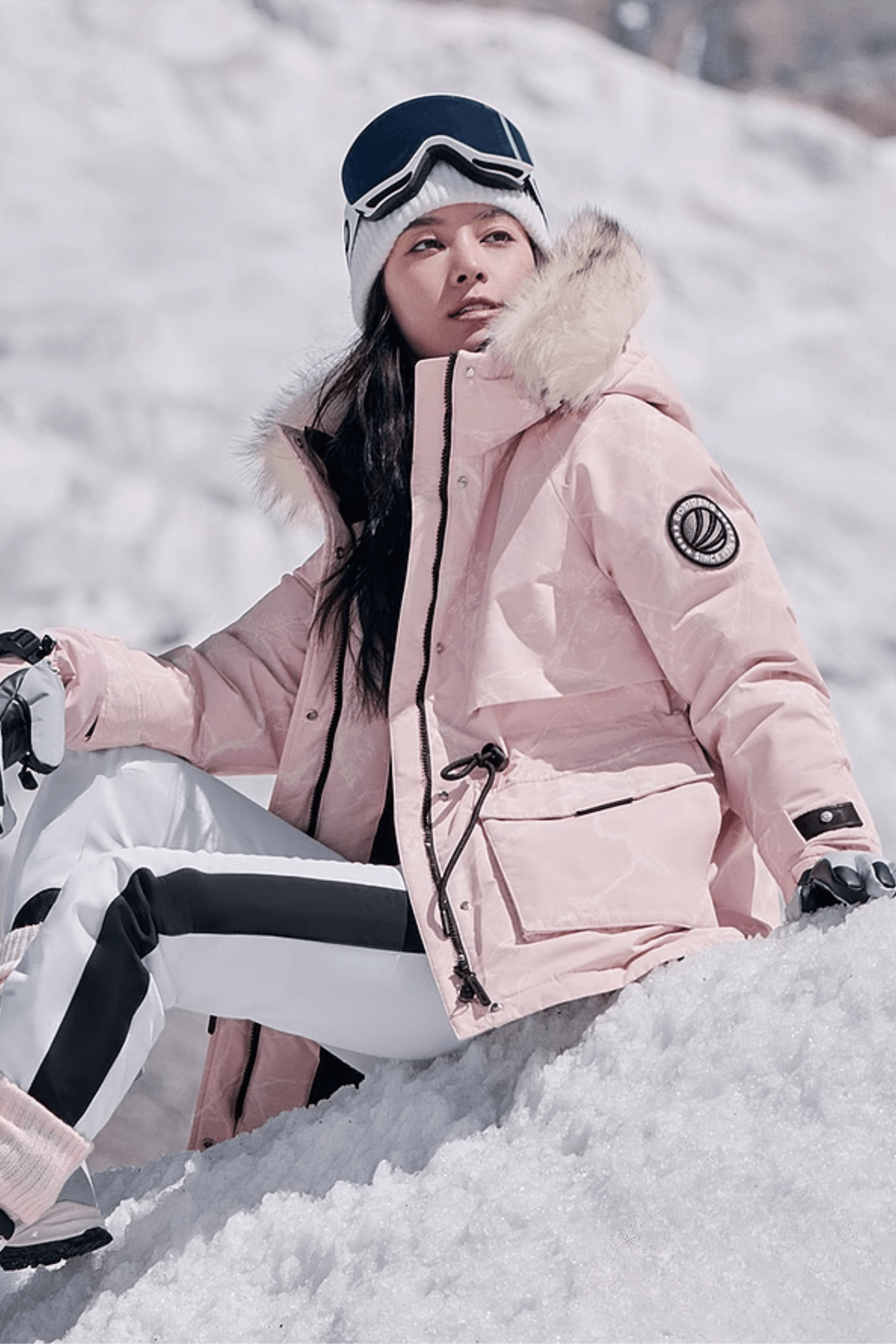 BOSIDENG 2024 Women’s classic extreme goose down jacket with fur hood Jackets Icy pink / 4